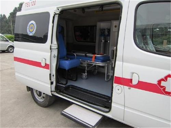 澄海救护车出租服务案例7